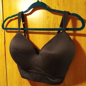 NWOT Avia Black Bra Size Large